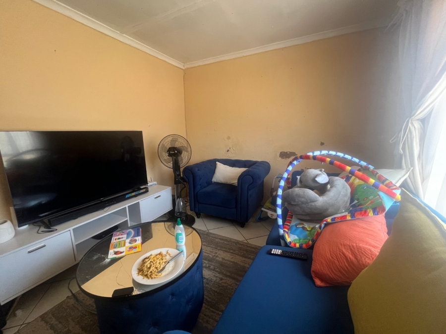 2 Bedroom Property for Sale in Zwide Eastern Cape